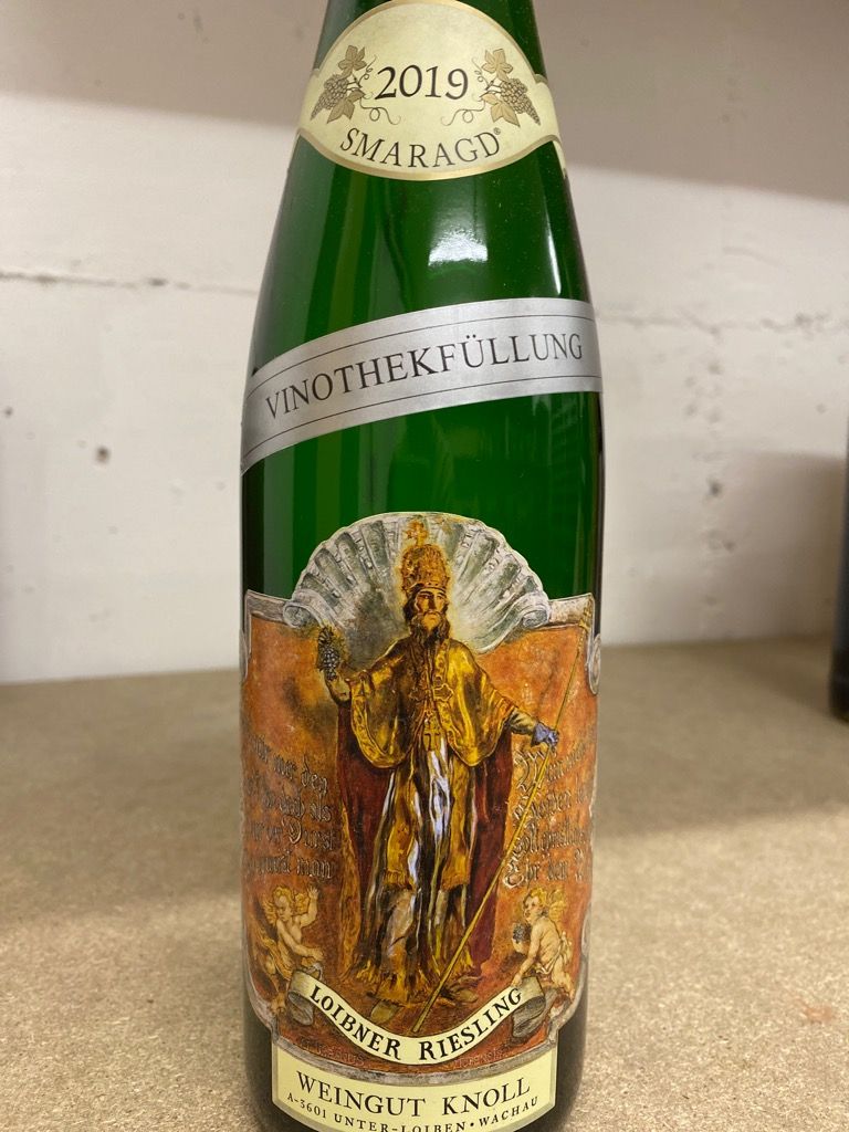 Weingut Knoll Riesling Smaragd Vinothekf Llung Loibner Austria