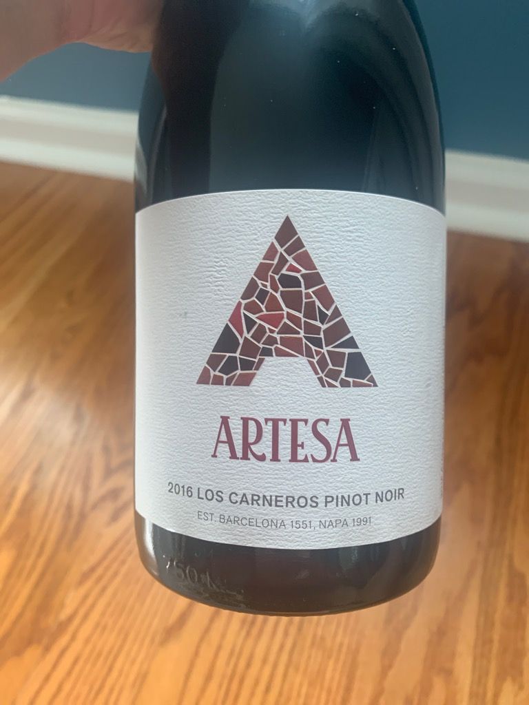 2015 Artesa Pinot Noir Los Carneros USA California Napa Sonoma