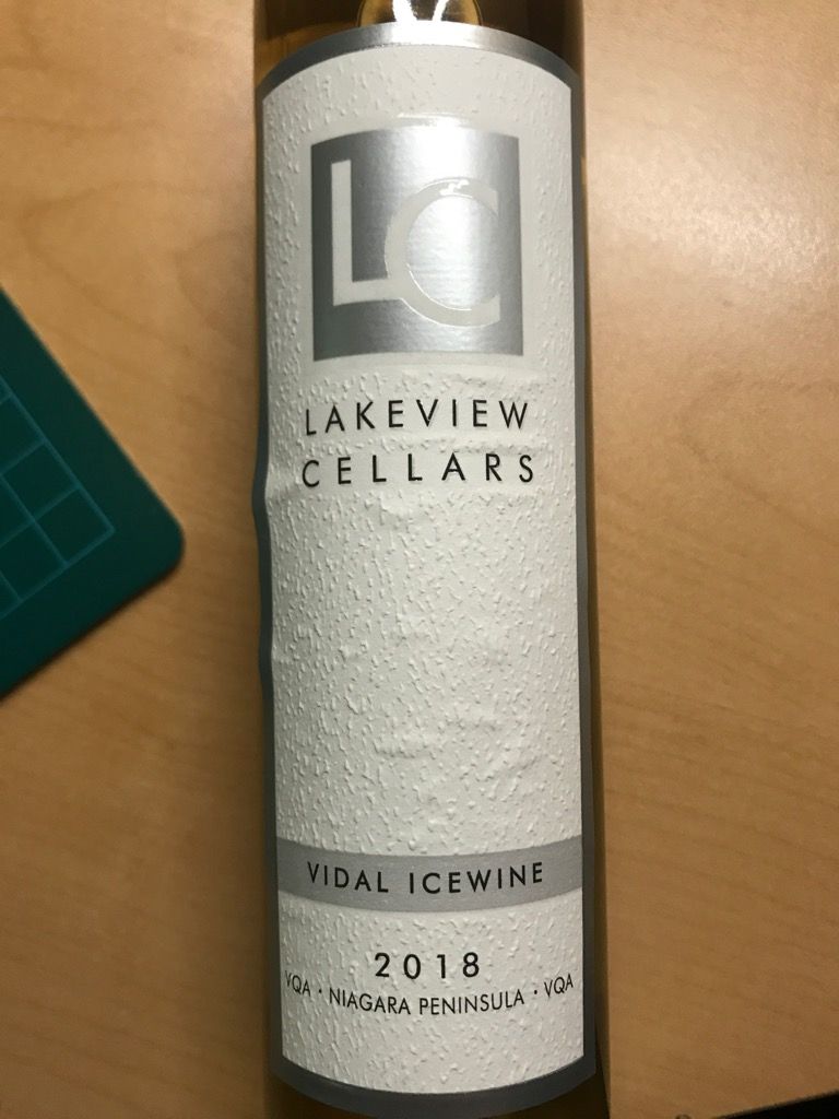 Lakeview Cellars Vidal Icewine Canada Ontario Niagara Peninsula