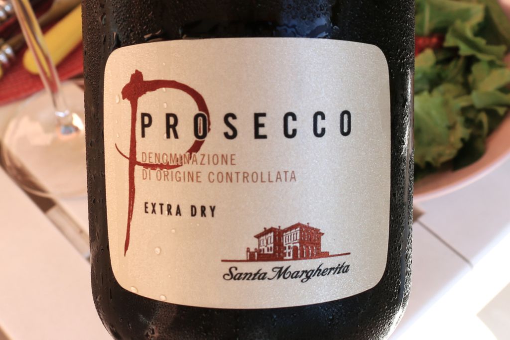 NV Santa Margherita Prosecco Extra Dry Italy Veneto Friuli Venezia