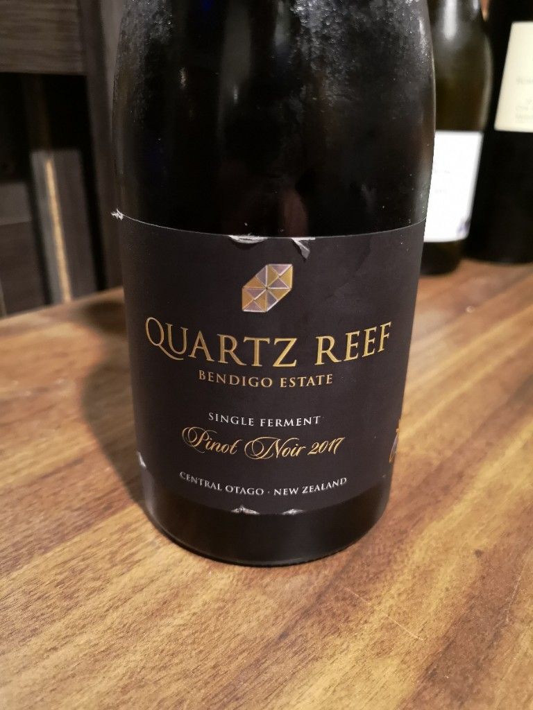 2017 Quartz Reef Pinot Noir Bendigo Estate New Zealand South Island