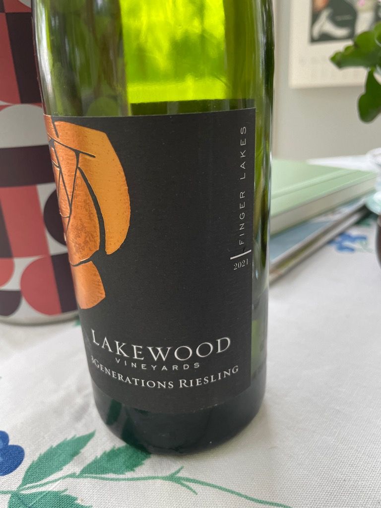 Lakewood Vineyards Riesling Generations Usa New York Finger