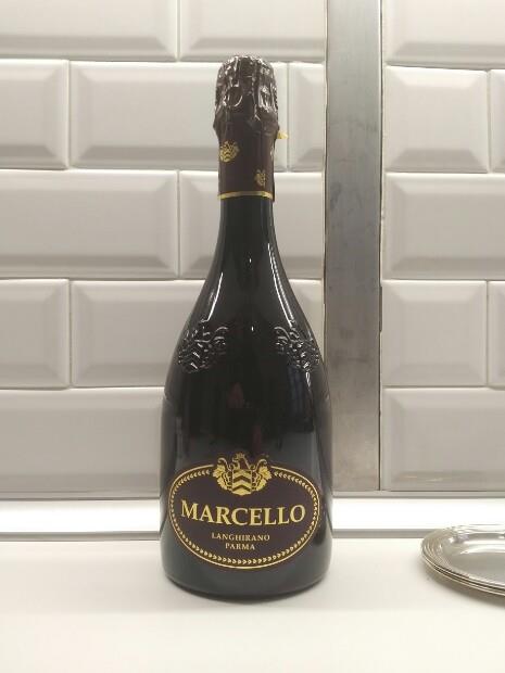 2015 Ariola Marcello Gran Cru Lambrusco Dell Emilia IGT Italy Emilia