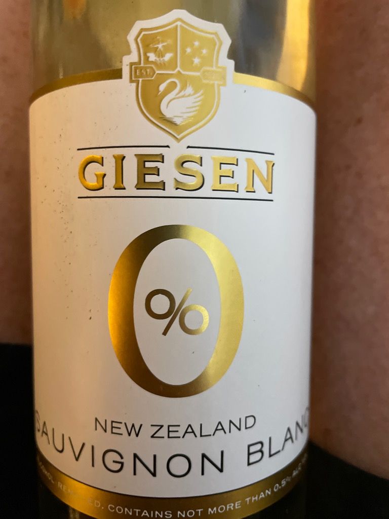 2022 Giesen Sauvignon Blanc New Zealand South Island Marlborough