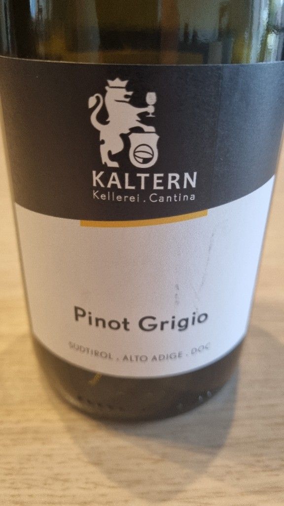 2022 Kellerei Kaltern Caldaro Pinot Grigio Alto Adige Südtirol Italy