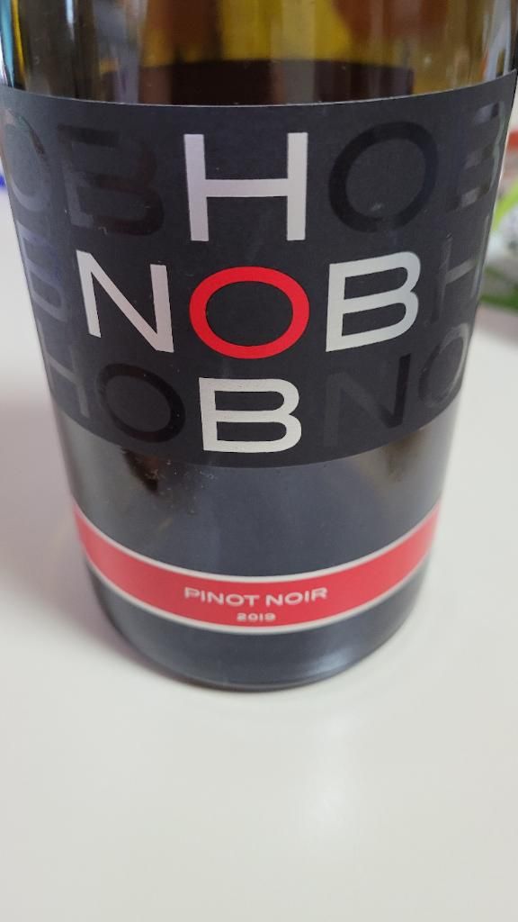 2019 Hob Nob Vineyards Pinot Noir Vin De Pays Doc France Languedoc