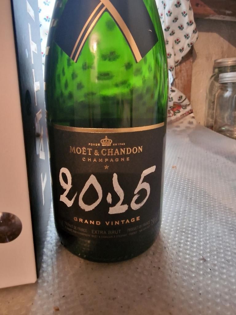 2013 Moët & Chandon Champagne Grand Vintage - CellarTracker