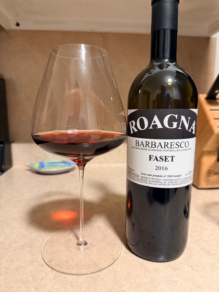 TN: 2016 Roagna Barbaresco Faset (Italy, Piedmont, Langhe