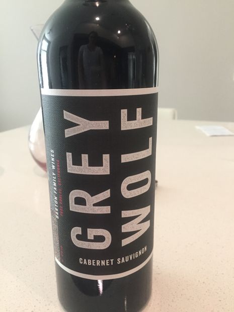 Grey wolf wine hotsell