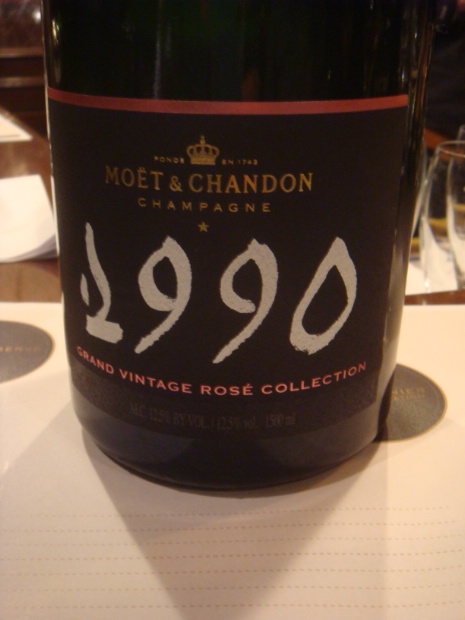 1990 Moët & Chandon Champagne Grand Vintage Rosé, France 