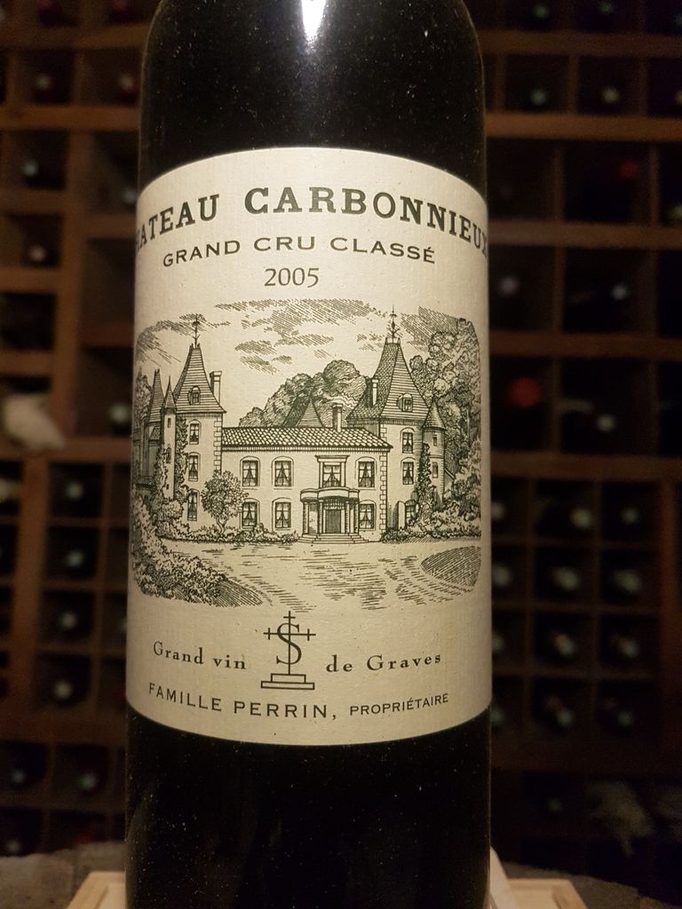 CHATEAU CARBONNIEUX 2005 赤ワイン 2005 Chateau Carbonnieux, Pessac-Leognan, France | prices