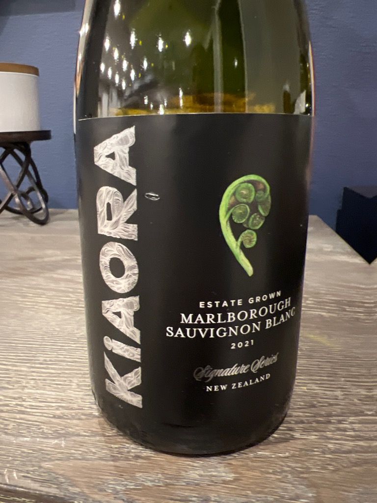 2021 Kia Ora Sauvignon Blanc Signature Series New Zealand South 
