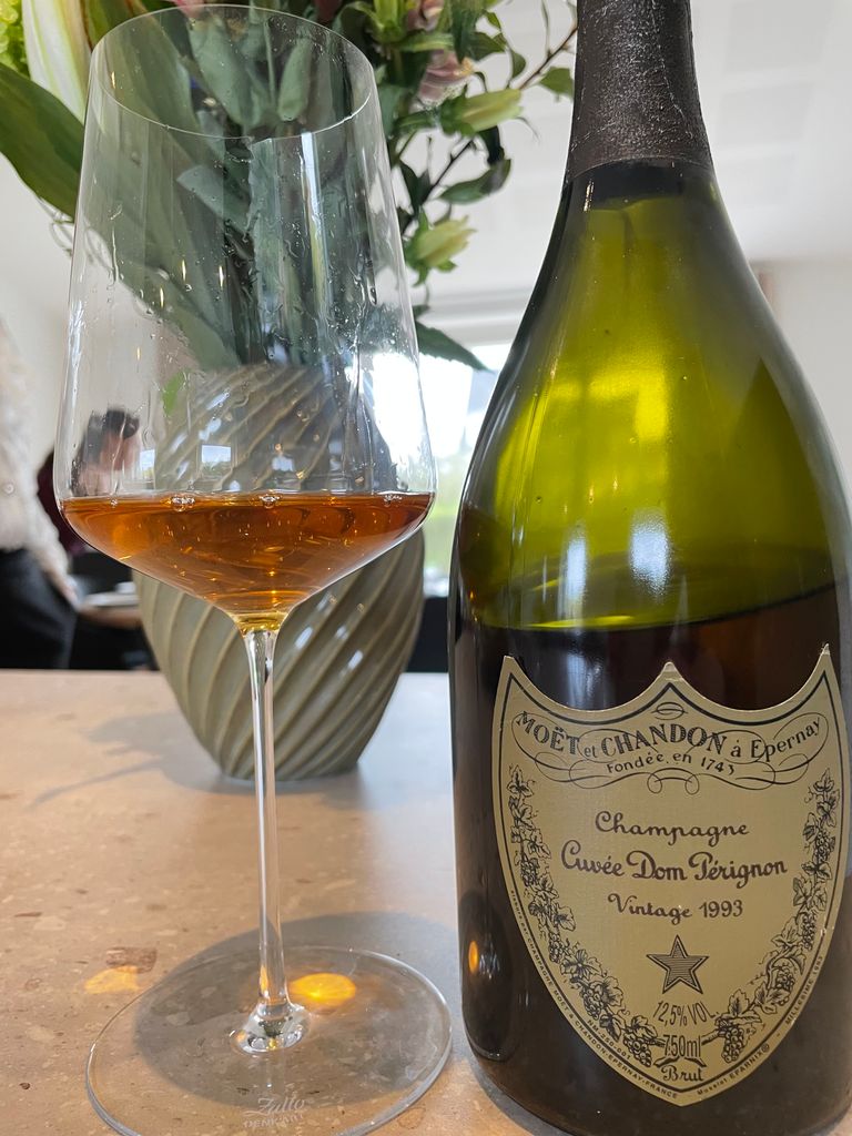 1992 Moët & Chandon Champagne Cuvée Dom Pérignon - CellarTracker