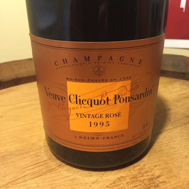 Veuve Clicquot Ponsardin Brut Rose Champagne Rose Champagne Blend