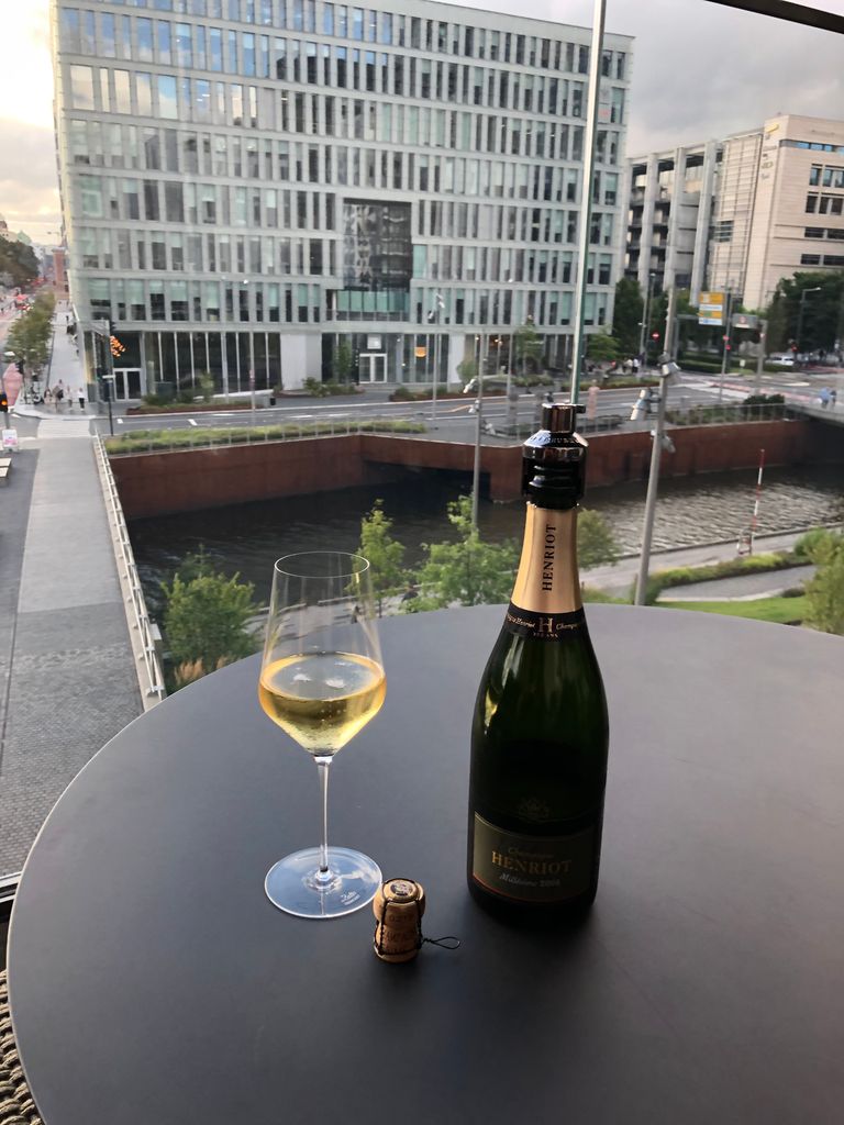 2008 Henriot Champagne Brut Millésimé - CellarTracker