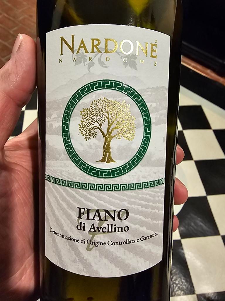 2023-domenico-nardone-nardone-fiano-di-avellino-italy-campania-fiano