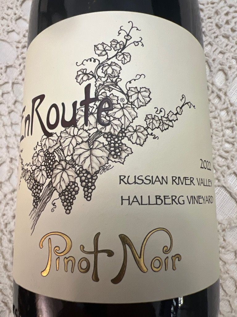 2022 EnRoute Pinot Noir Hallberg Vineyard - CellarTracker