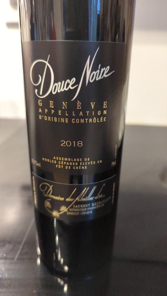 2019-domaine-des-abeilles-d-or-douce-noire-switzerland-gen-ve