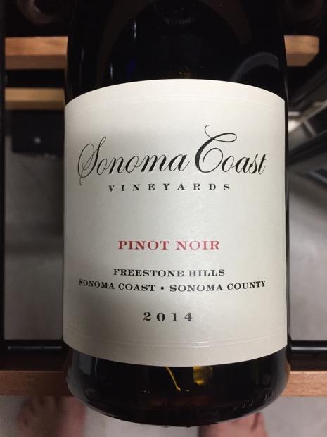 2014 Sonoma Coast Vineyards Pinot Noir Freestone Hills, USA, California ...