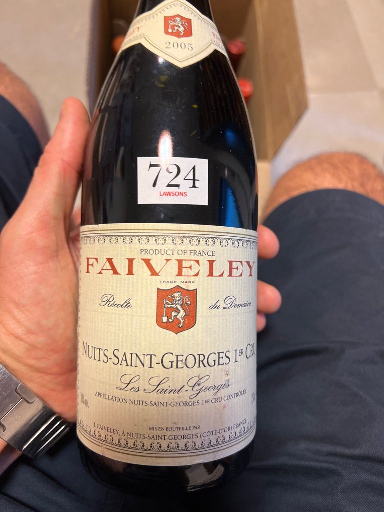 ワイン FAIVELEY Nuits-St-es 1er Cru 1994 ワイン FAIVELEY Nuits-St