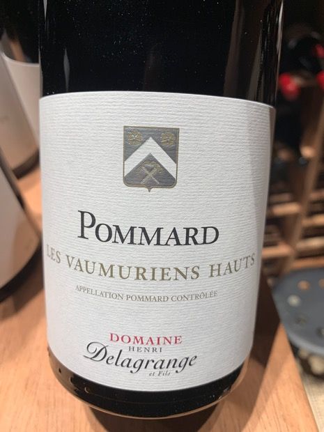 2017 Domaine Henri Delagrange & Fils Pommard Les Vaumuriens Hauts ...