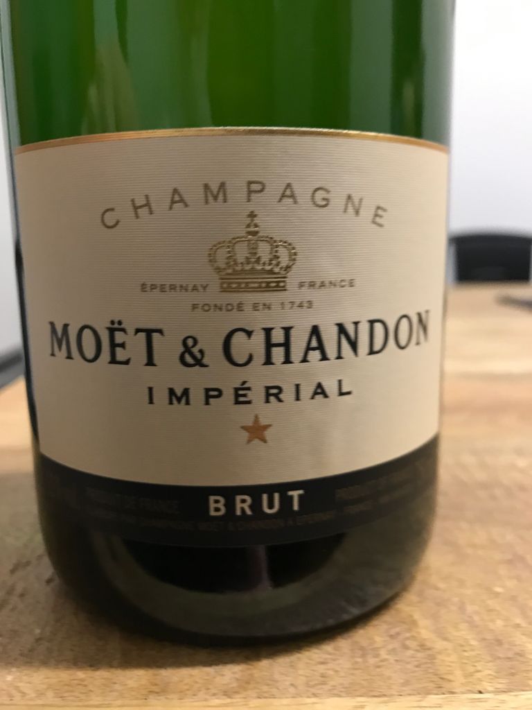 Moet & Chandon Imperial Brut Champagne Nv