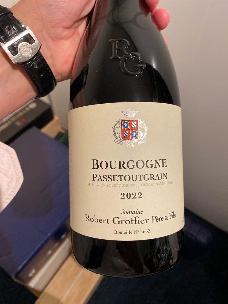 2022 Domaine Robert Groffier Bourgogne Passetoutgrains - CellarTracker