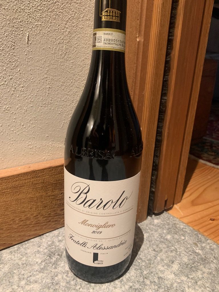 ワイン Alessandria Barolo 1971 720ml Alessandria Barolo 1971 720ml