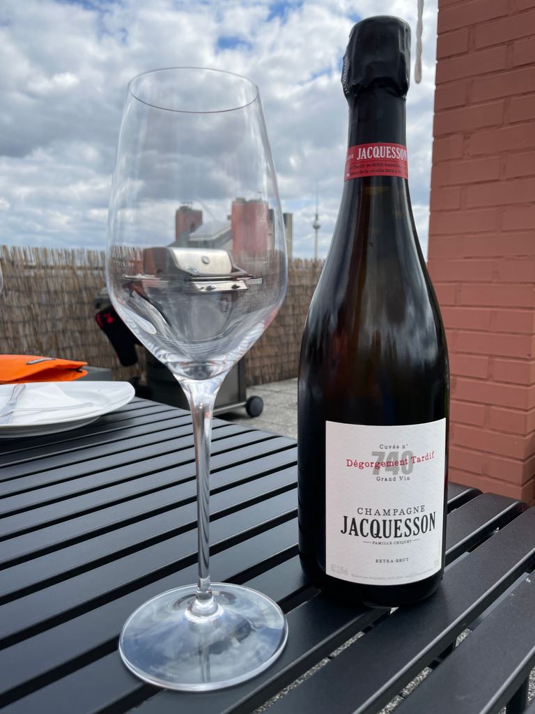 ワイン Jacquesson Cuvee No. 740 Champagne N.V. Jacquesson & Fils Champagne Cuvée No. 740 Dégorgement Tardif