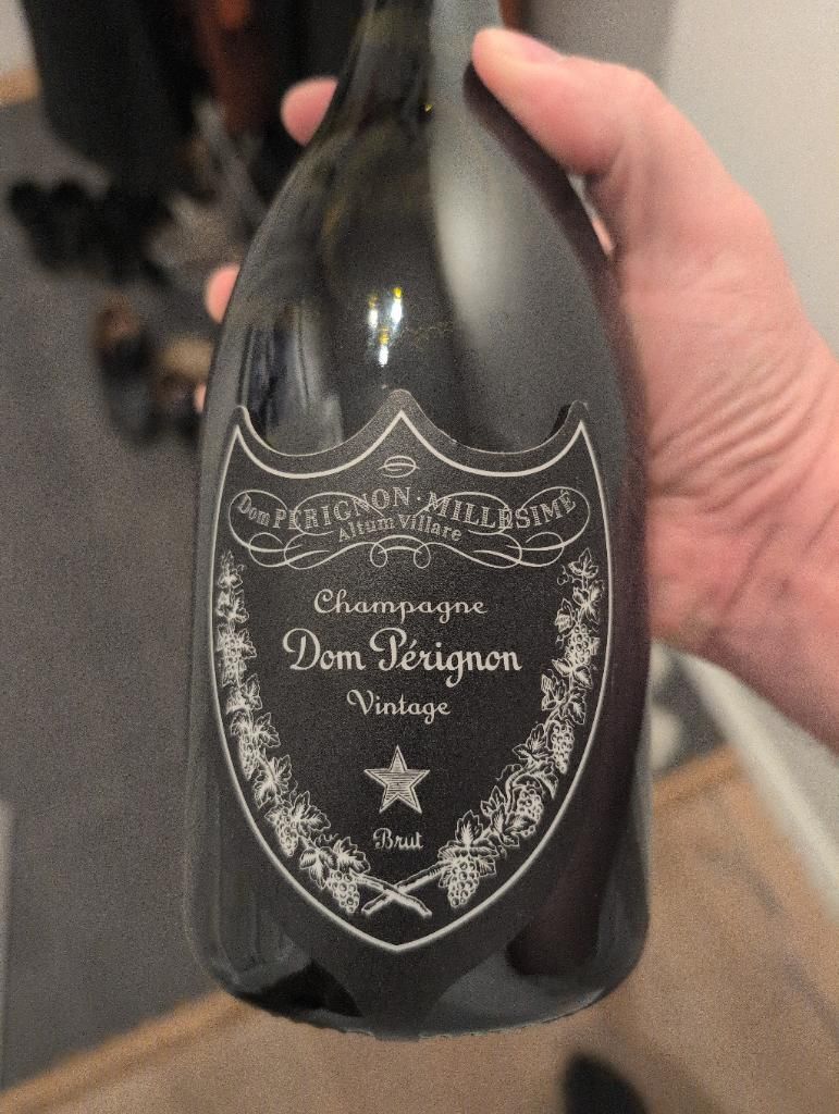 2009 Dom Pérignon Champagne Luminous - CellarTracker