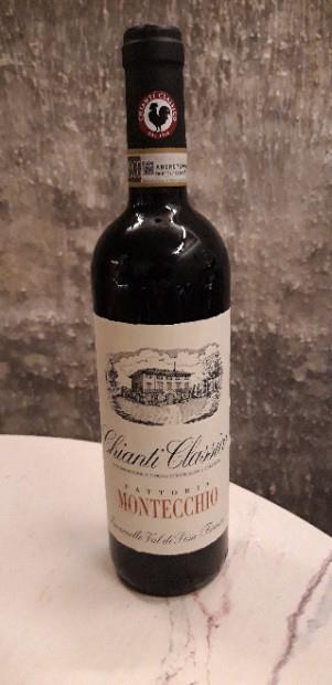 2015 Fattoria di Montecchio Chianti Classico - CellarTracker