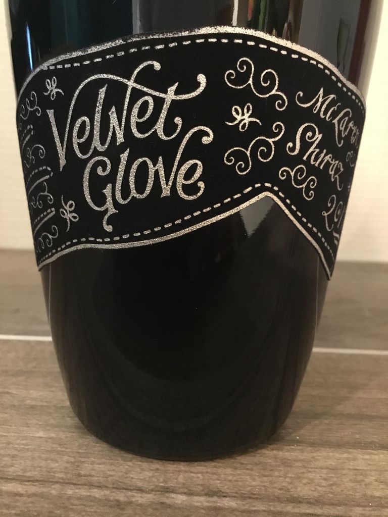 【現地調達】Velvet Glove 2017 Molly Dooker 現地調達】Velvet Glove 2017 Molly Dooker - メルカリ