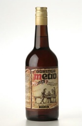 NV Dennis Daringa Spiced Mead, Australia, South Australia, Fleurieu ...