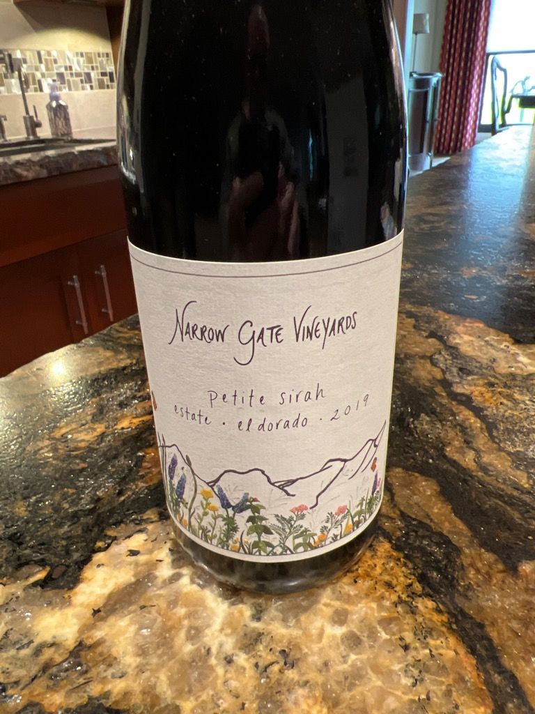 2019 Narrow Gate Vineyards Petite Sirah Syrah, USA, California, Sierra