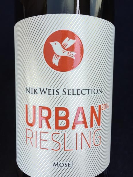 Nik weis. Вино Урбан Рислинг Мозель. Urban Riesling Nik Weis Germany Mosel. Nik Weis selection Urban Riesling. Urban вино белое.