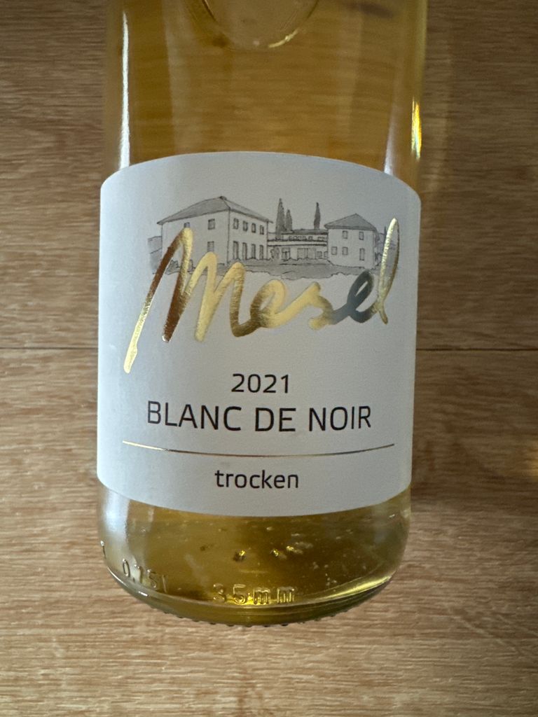 2016 Weingut Mesel Pinot Noir Blanc de Noir CellarTracker