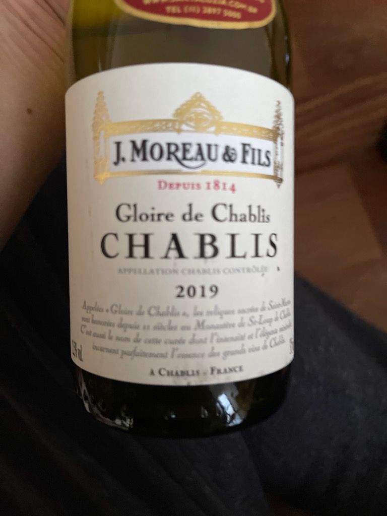 2022 J. Moreau & Fils Chablis Gloire de Chablis - CellarTracker