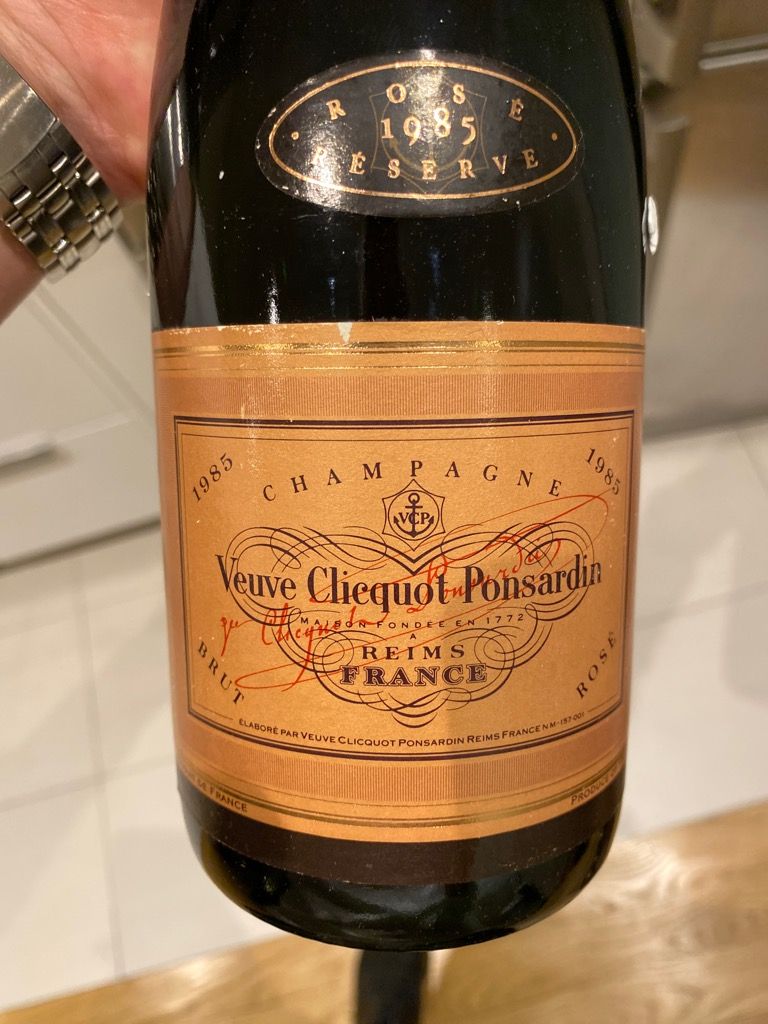 ヴーヴクリコ　トリレニアム リザーブ キュヴェ 1989 リミテッドエディション 同梱OK商品】Veuve Clicquot 1989 TRILENNIUM RESERVED CUVEE