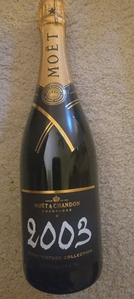 Moët & Chandon Grand Vintage Collection 1995 Champagne