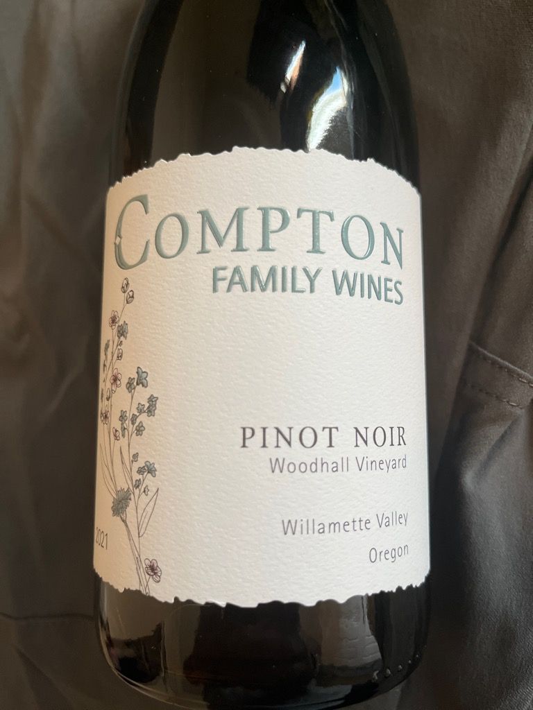 Compton Labels 2021 Compton Pinot Noir Woodhall Vineyard, USA, Oregon, Willamette ...