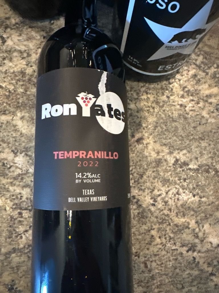 2022 Ron Yates Tempranillo Dell Valley Vineyards, USA, Texas ...
