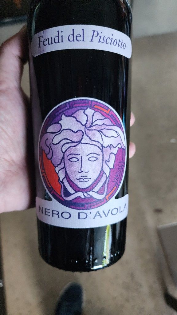 イタリア製 フラスコ型花瓶 赤黒装飾　イタリア製 il Verocchio 2021 Feudi del Pisciotto Nero d'Avola Versace - CellarTracker