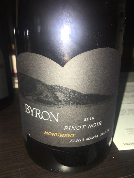 Byron Pinot Noir monument Hill monument Hill Santa Maria Valley 2005 glass 750ml (732099000127)