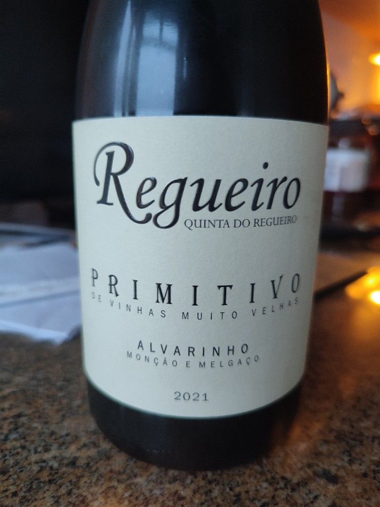 2021 Quinta do Regueiro Alvarinho Vinho Verde Primitivo, Portugal ...