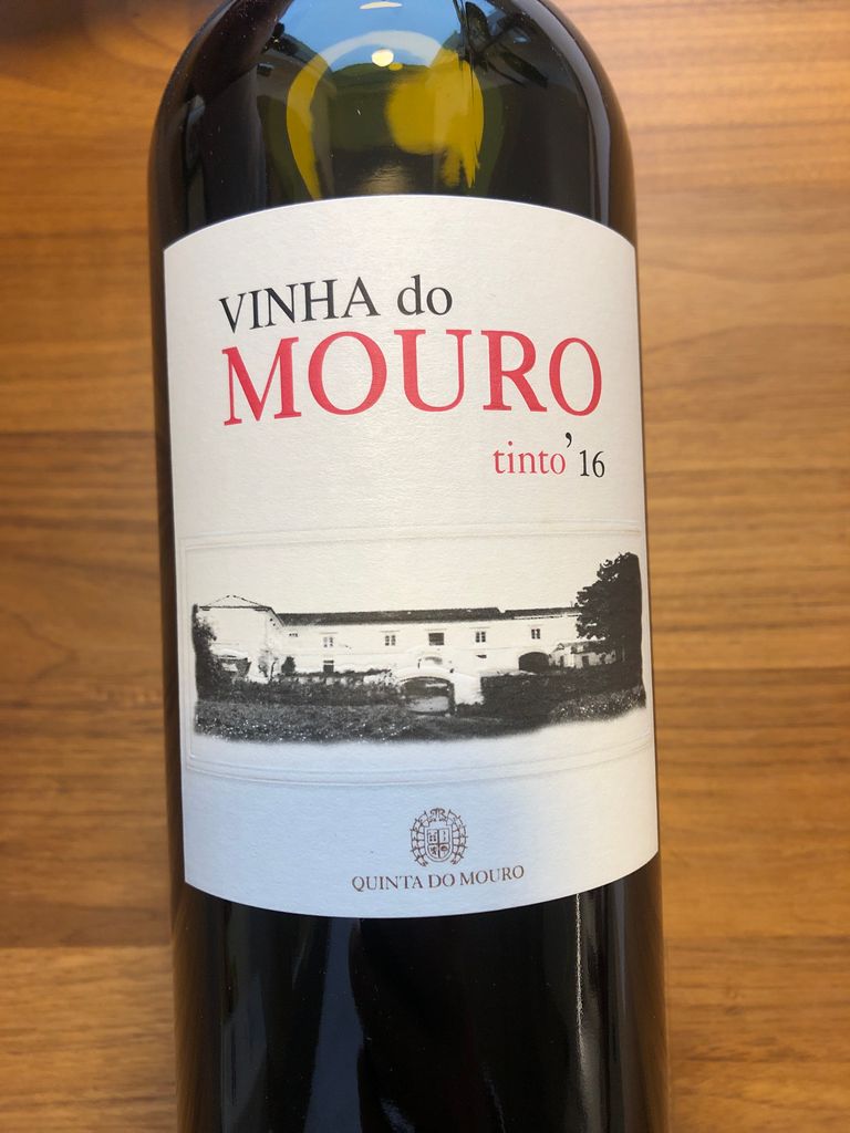 2017 Quinta do Mouro Vinho Regional Alentejano Vinha do Mouro, Portugal ...