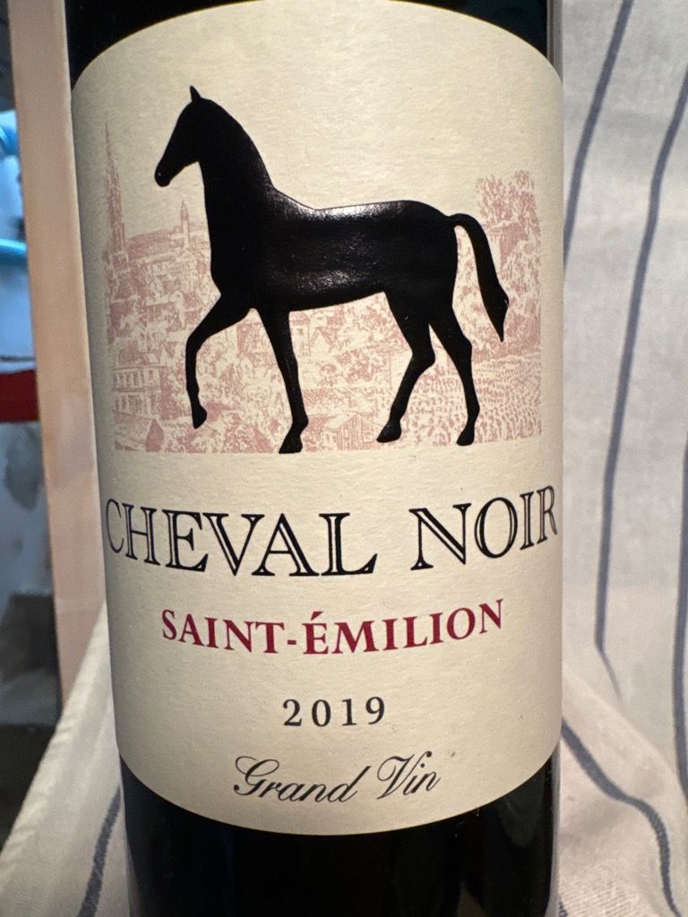 2019 Cheval Noir St. Émilion - CellarTracker