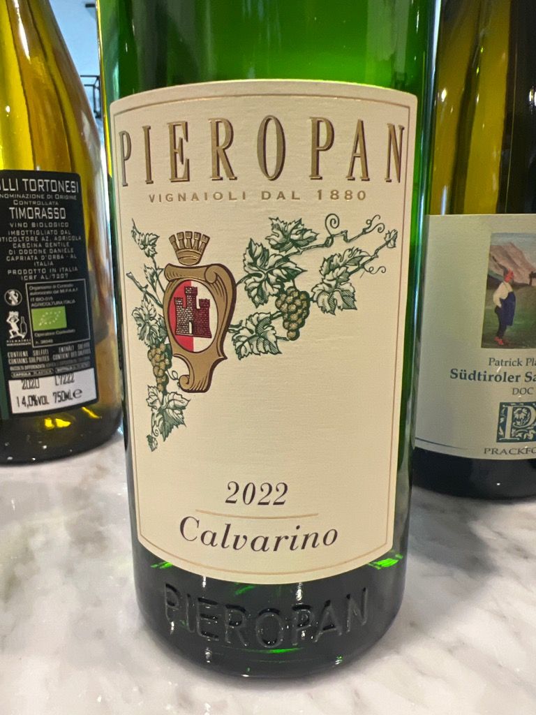 2022 Pieropan Soave Classico Calvarino - CellarTracker