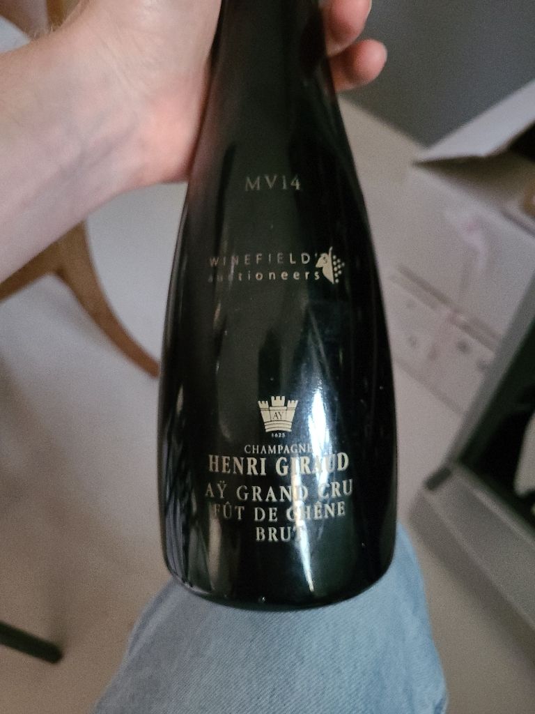 アンリジロー MV14 Champagne Henri Giraud - The first bottle of