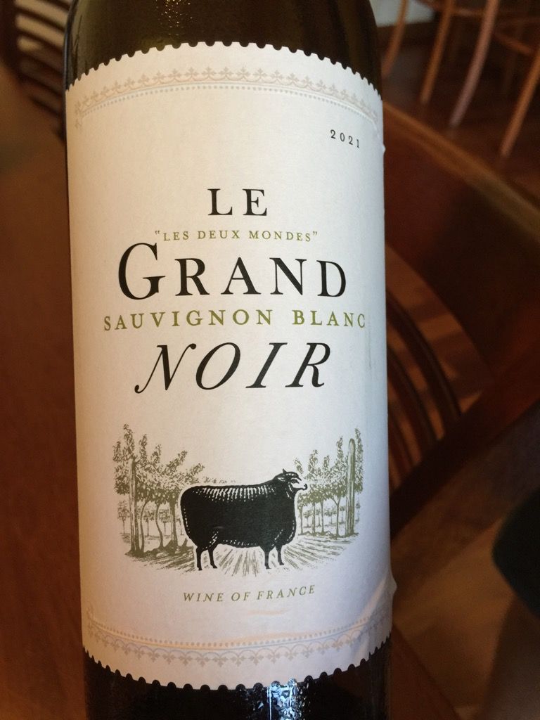 Le Grand Noir Sauvignon Blanc Black Sheep France Languedoc