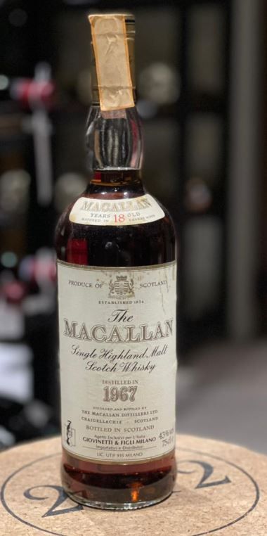 1967 The Macallan 18 Year Old Single Malt Scotch Whisky, 43 1967 The Macallan 18 Year Old Single Malt Scotch Whisky, 43